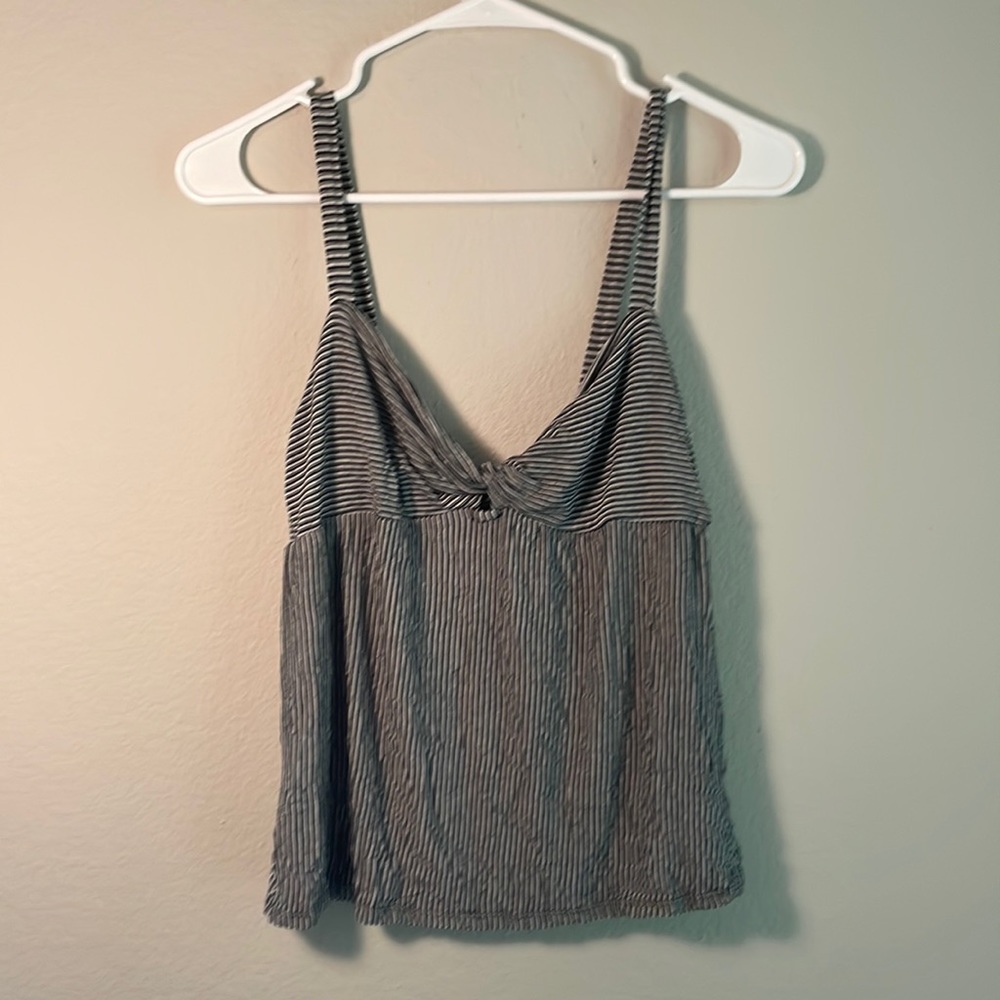 Black and white top with twisted front